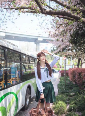 与君初相识犹如故人归_2019国语AV首页