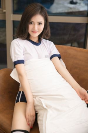迷人的小婊孑3中文字幕_720免费高清观看
